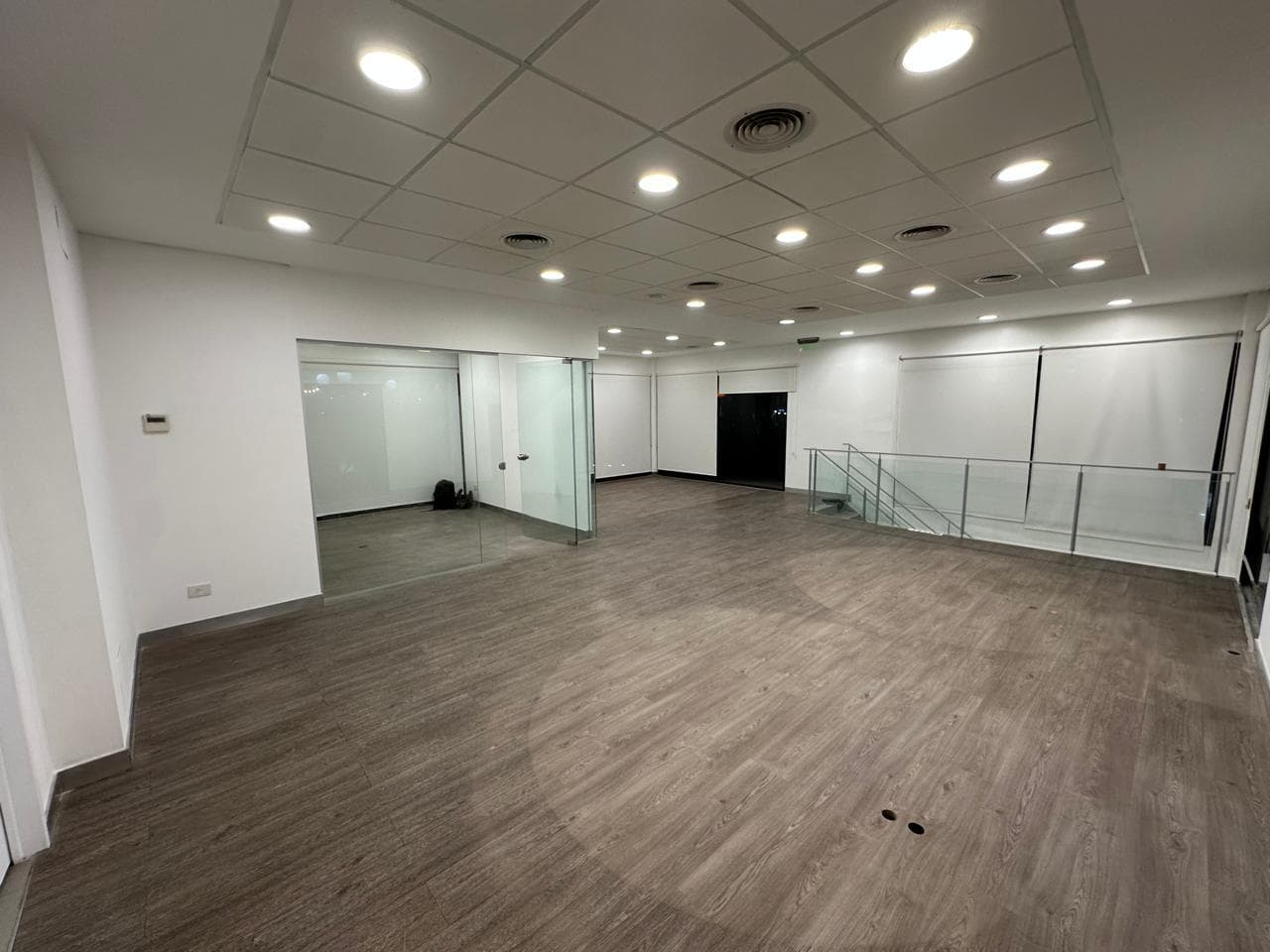 Proyecto realizado por REF Solutions 11